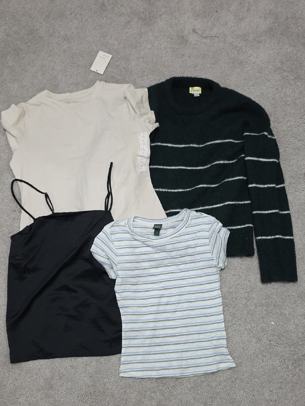 4 Piece Small Size Tops